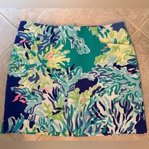 Lilly Pulitzer skirt with zipper in back